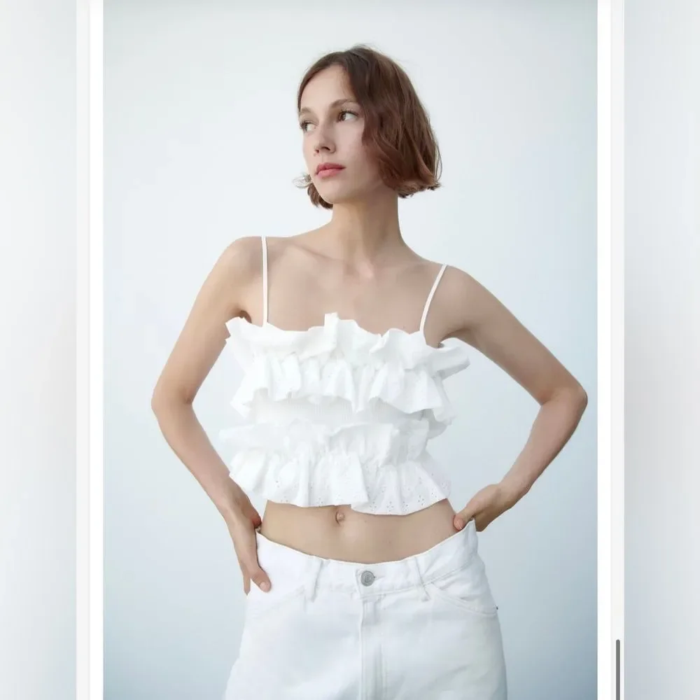 CONTRAST CROP TOP  - Picture 3 of 6